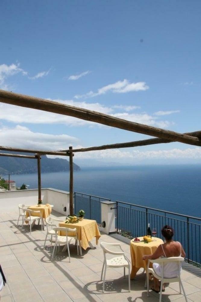 Hotel Doria