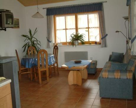 Agroturismo Familien Ring Und Vogl