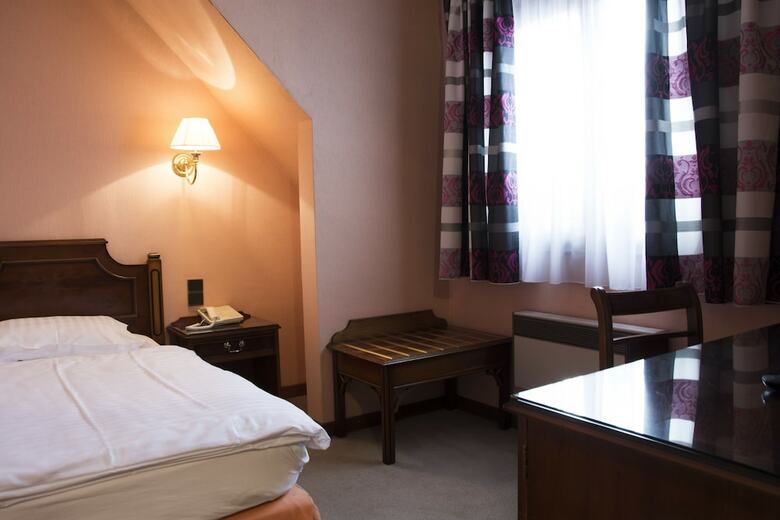 Hotel Hostellerie Saint Florent