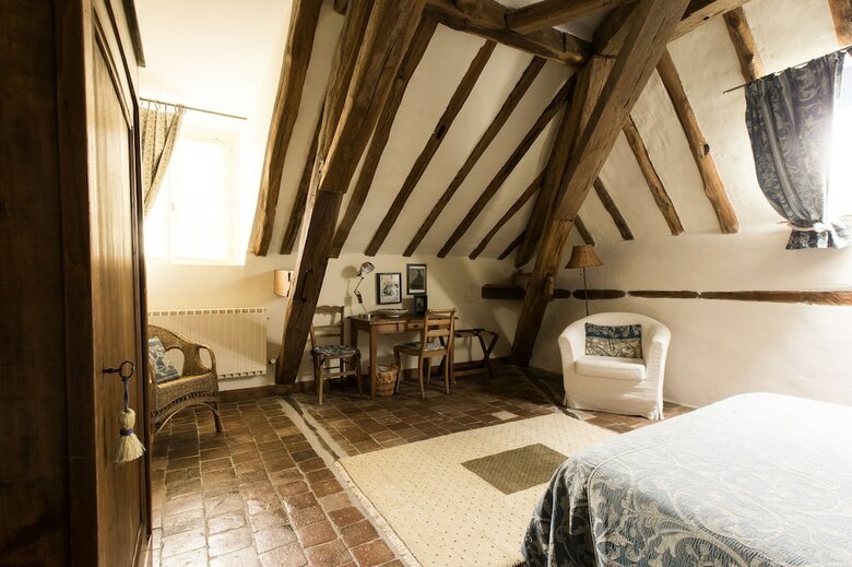Bed & Breakfast La Rocheli�re