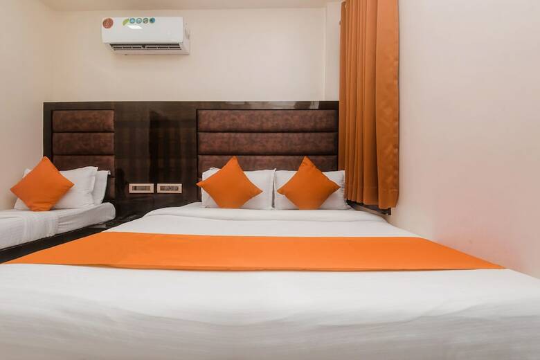 Hotel Karishma Dadar
