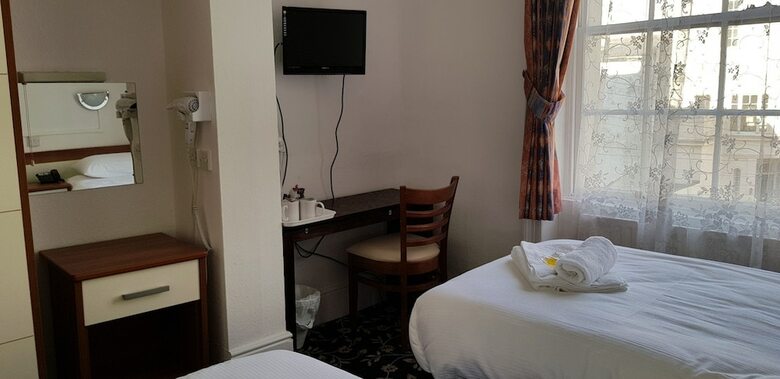 Hotel Andorra Guest Accommodation