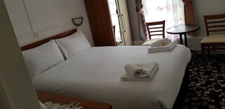 Hotel Andorra Guest Accommodation