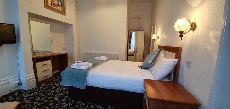Hotel Andorra Guest Accommodation