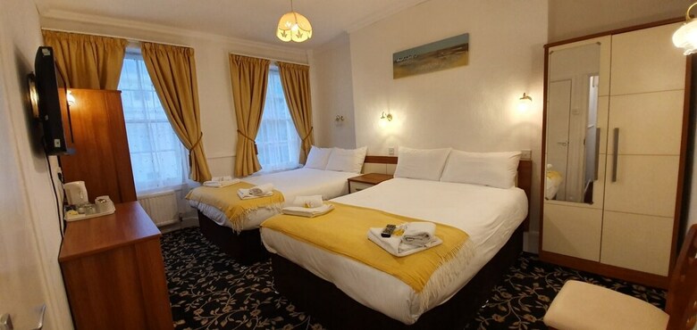 Hotel Andorra Guest Accommodation