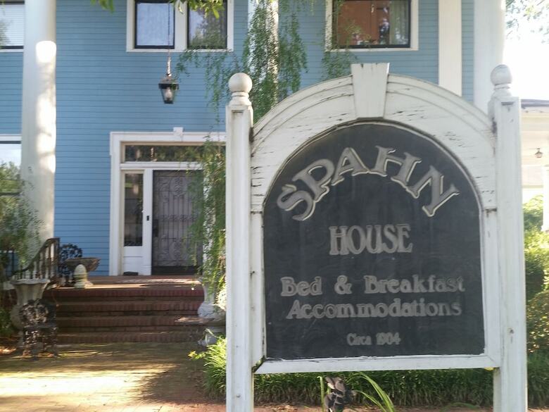 Spahn House Bed And Breakfast