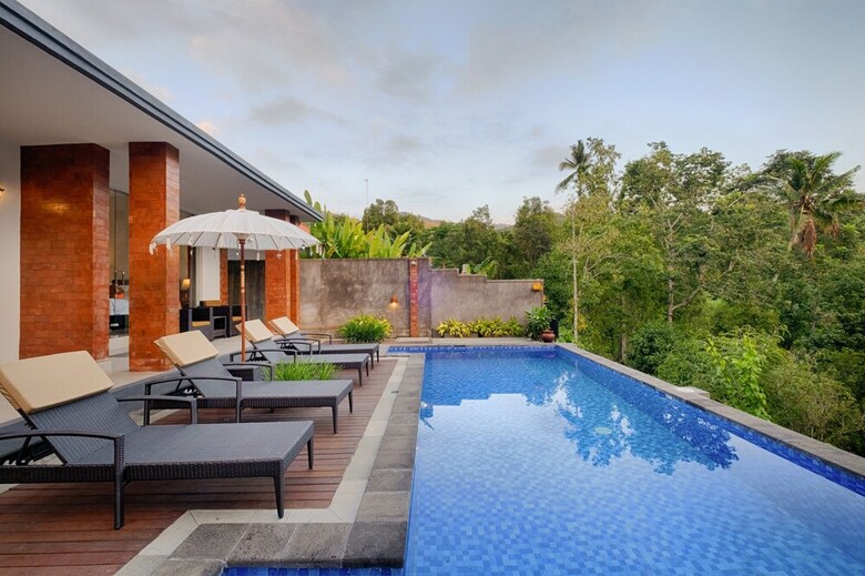 Bed & Breakfast Nadira Bali Resort & Villa