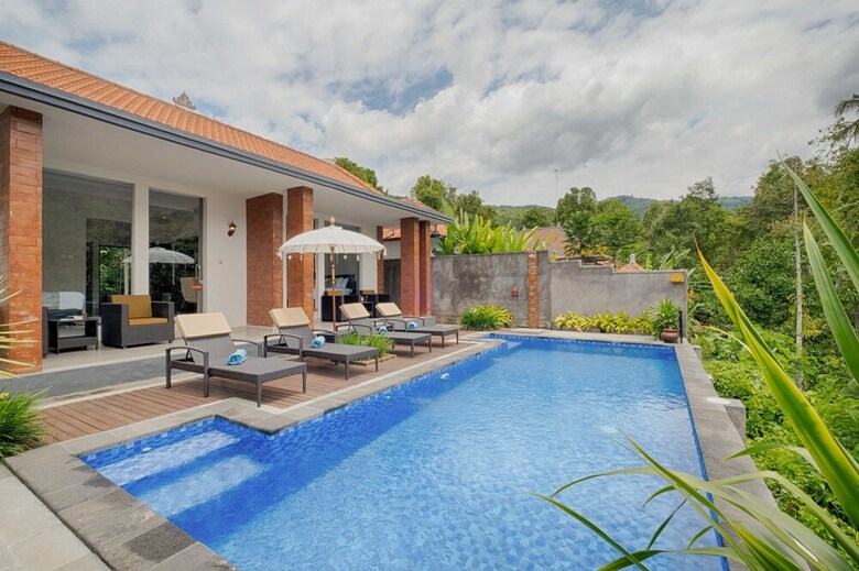 Bed & Breakfast Nadira Bali Resort & Villa