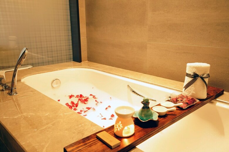 Kuanrong Luxury Suites Hotel(daping Times Square)