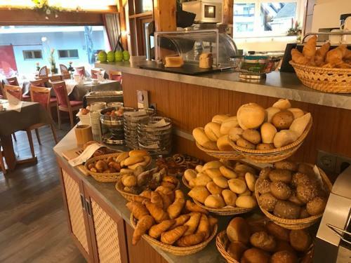 Hostal Gasthaus Schiff