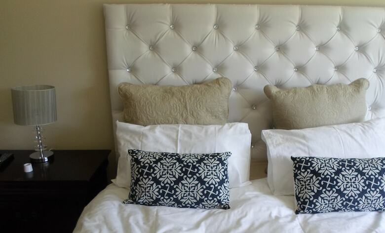 Hotel Serene Pastures