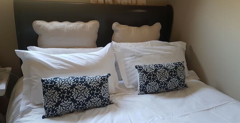 Hotel Serene Pastures