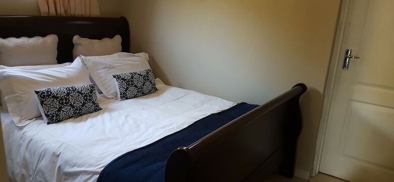 Hotel Serene Pastures