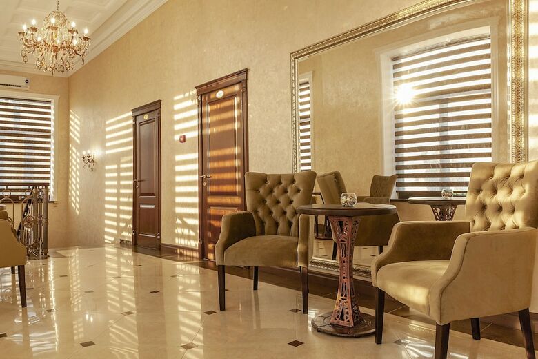 Hotel Meridian