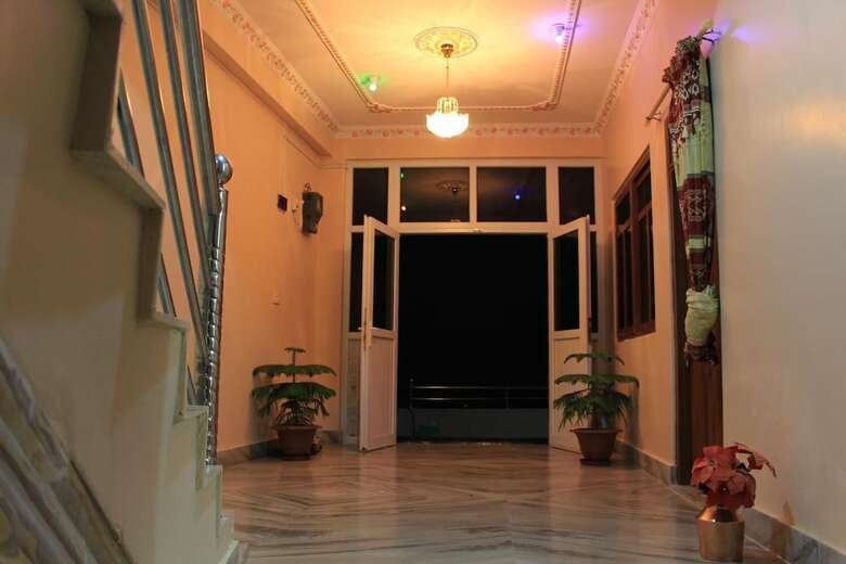 Bed & Breakfast Natures Treat Homestay