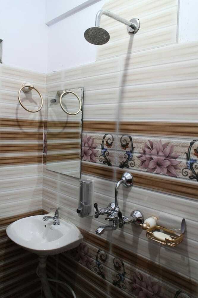 Bed & Breakfast Natures Treat Homestay