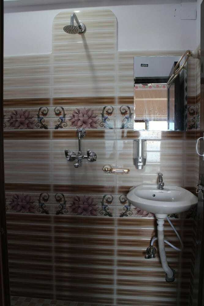 Bed & Breakfast Natures Treat Homestay