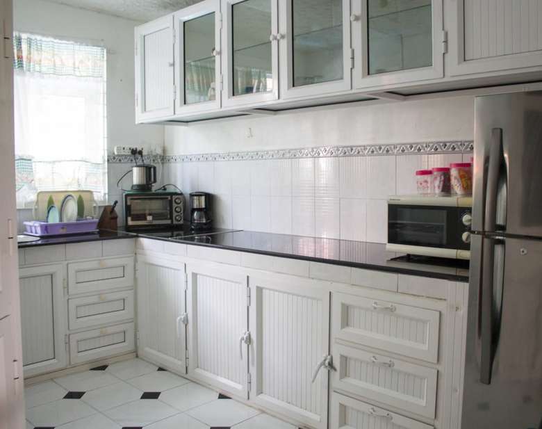 Villa La Joliette Bungalow - Opposite Pereybere Beach