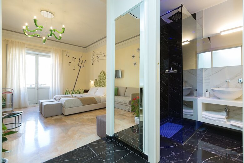 Hotel Tritone 125