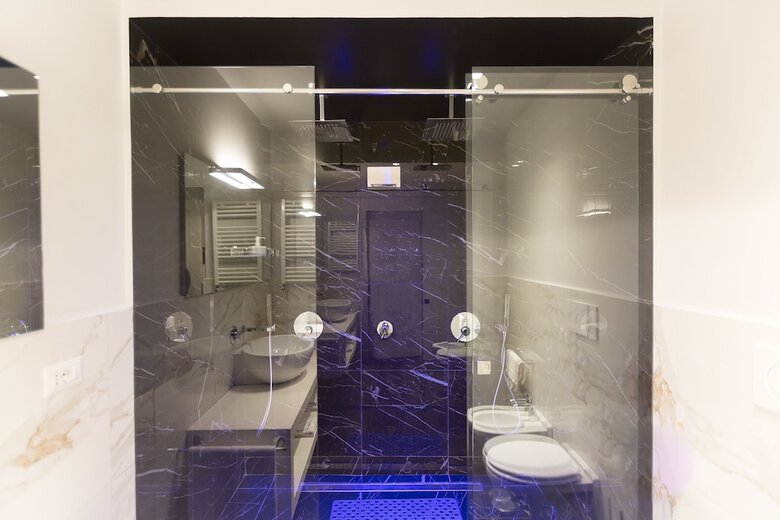 Hotel Tritone 125
