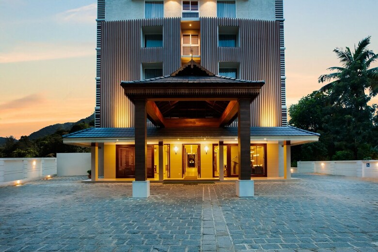 Hotel Sterling Thekkady