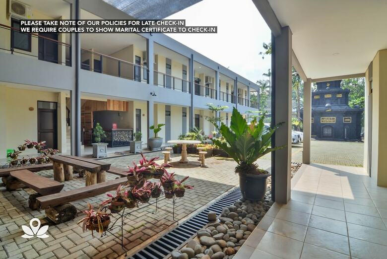 Hotel Zen Rooms Cilandak Kko Syariah