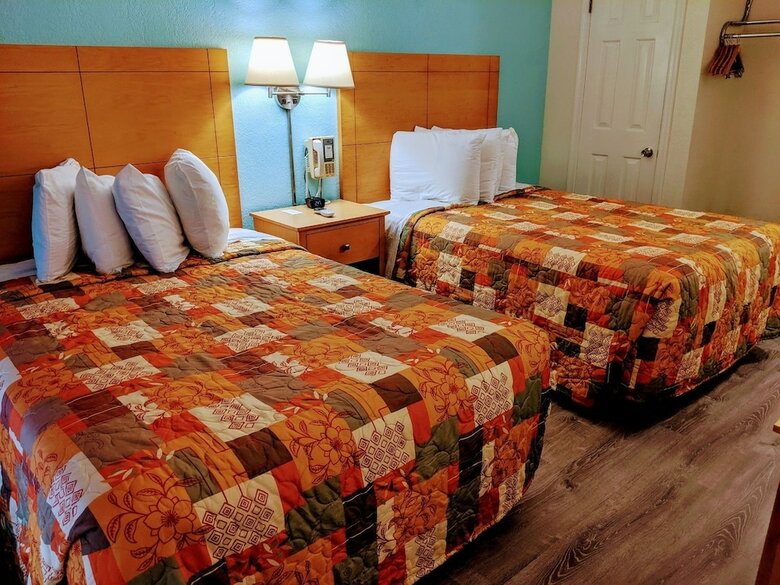 Motel Seahorse Inn And Cottages