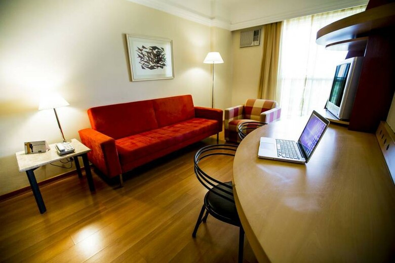 Hotel Manhattan Plaza