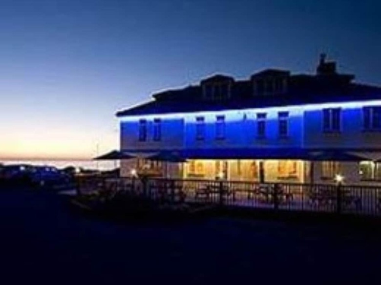 Bed & Breakfast Elements Hotel & Restaurant