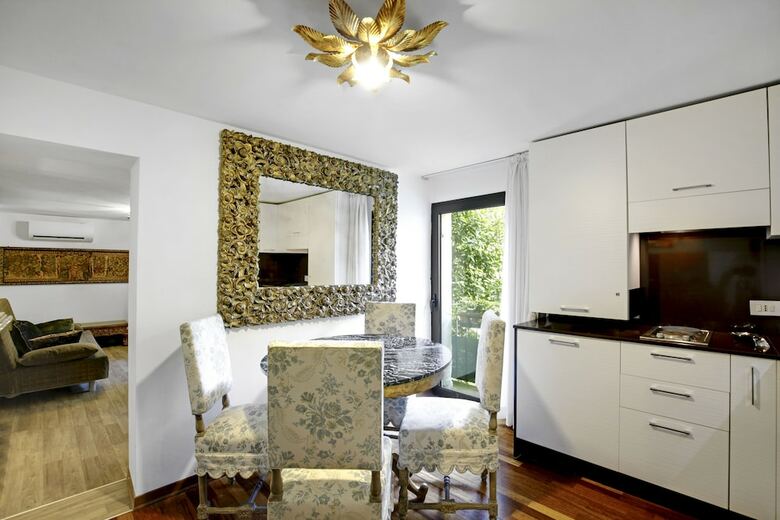 Romantic Venetian Apartment