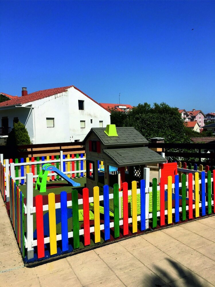 Apartamentos Costa Noja