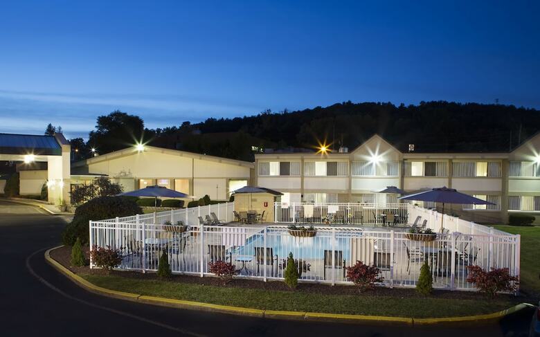 Hotel Quality Inn & Suites Vestal Binghamton