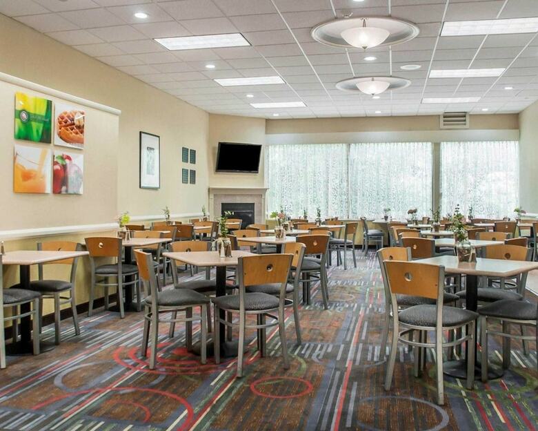 Hotel Quality Inn & Suites Vestal Binghamton