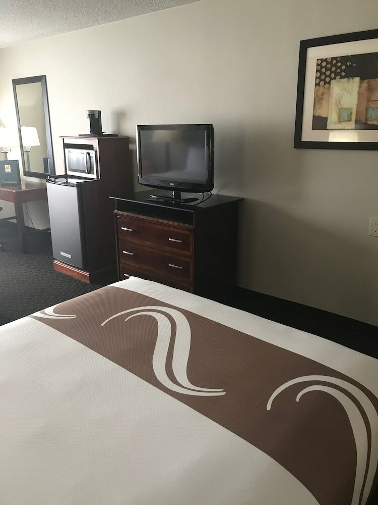 Hotel Quality Inn & Suites Vestal Binghamton