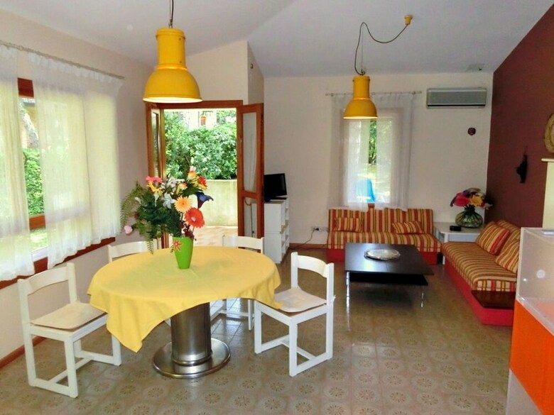 Apartamento Lignano Riviera Con 3 Camere E Giardino