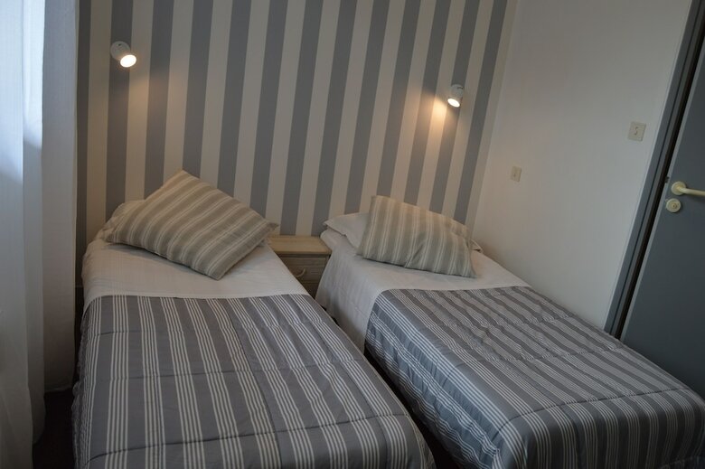 Hotel H�tel Saint Pierre