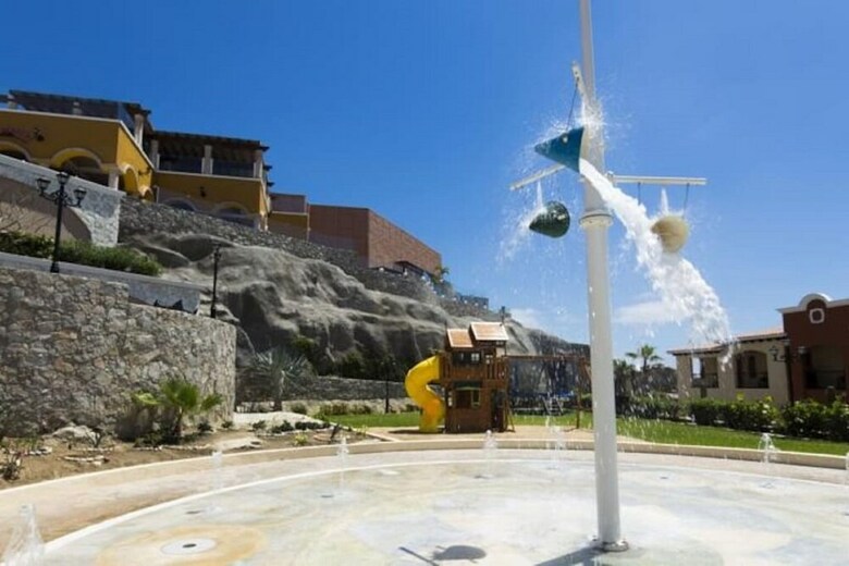 Paradise Family Suite @ Cabo San Lucas