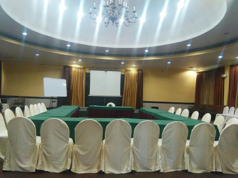 Hotel The Woods Manor Mg Road