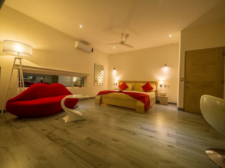 Villa Panaema