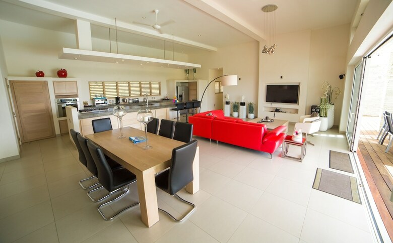 Villa Panaema