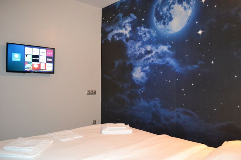 Art Hotel 16 Floor