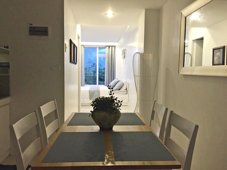 Alta Residences Legazpi