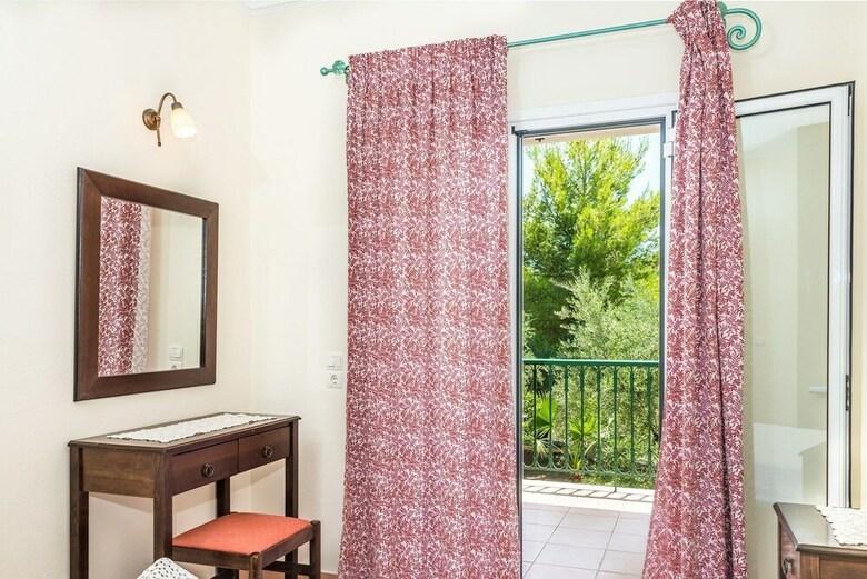 Villa Liofyto Apartments