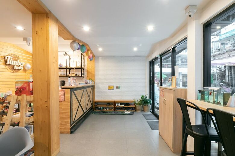 Hostal Timber Hostel