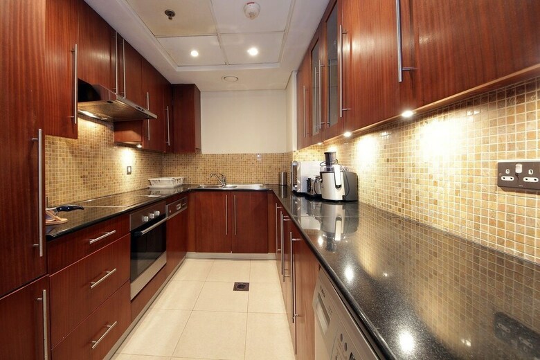 Apartamento New Arabian Holiday Homes - 8 Boulevard