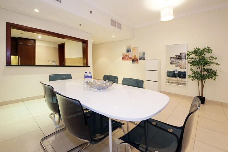 Apartamento New Arabian Holiday Homes - 8 Boulevard