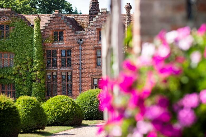 Seckford Hall Hotel & Spa, Bw Premier Collection