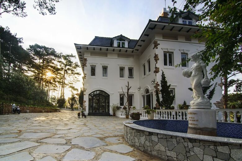Hotel Joy Villa