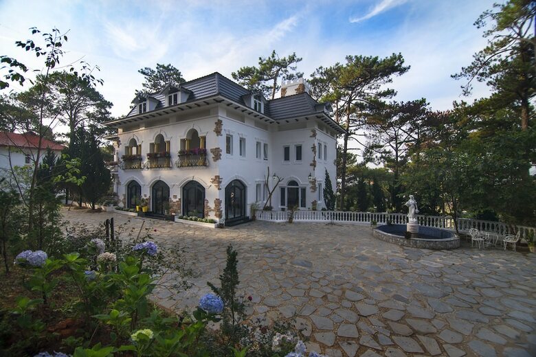 Hotel Joy Villa