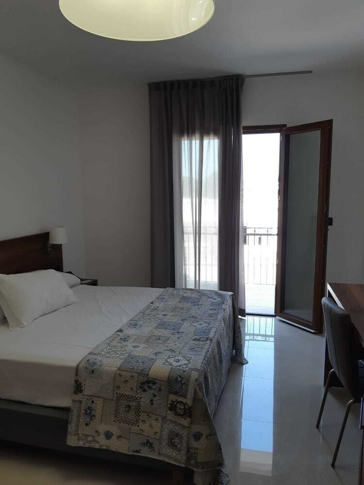 Posada Morello Beach Hotel